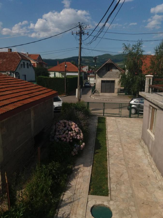 Apartman Mila I Kaja Niksic Exterior photo